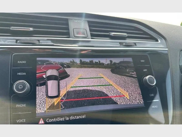 Volkswagen Tiguan (2022) — foto 6 van 18