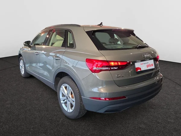 AUDI Q3 PHEV (2021) — foto 12 van 23