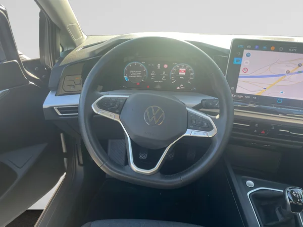 VOLKSWAGEN Golf VIII (2024) — foto 10 van 20