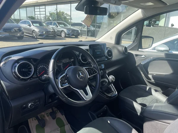 Mercedes-Benz T-Klasse (2024) — foto 13 van 15