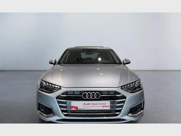 Audi A4 (2022) — foto 12 van 26