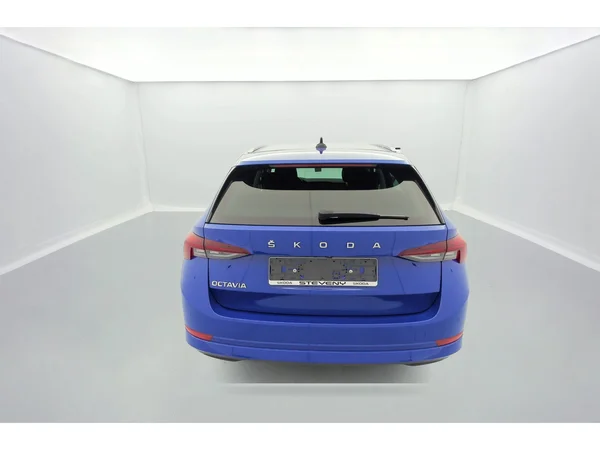 SKODA Octavia Combi (2022) — foto 33 van 35