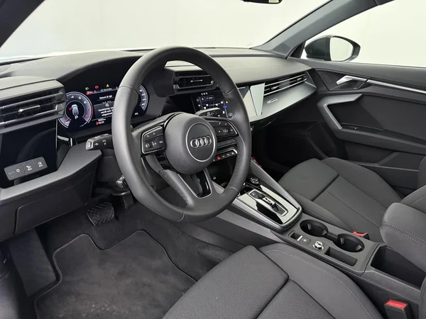 AUDI A3 Sportback (2025) — foto 15 van 18