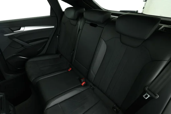 Audi Q5 (2023) — foto 5 van 16