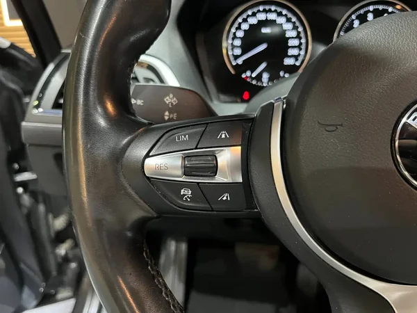 Bmw 220 (2021) — foto 3 van 21