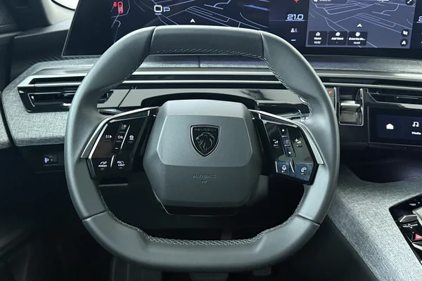 Peugeot 5008 (2025) — foto 2 van 19