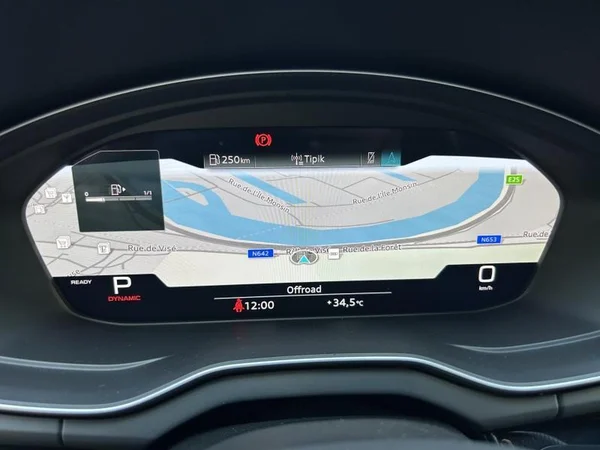 AUDI Q5 Sportback Dsl (2022) — foto 9 van 38