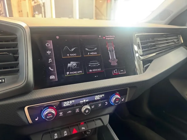 AUDI A1 Sportback (2021) — foto 2 van 12