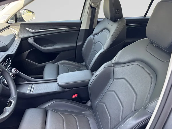 SKODA Kodiaq (2024) — foto 16 van 17