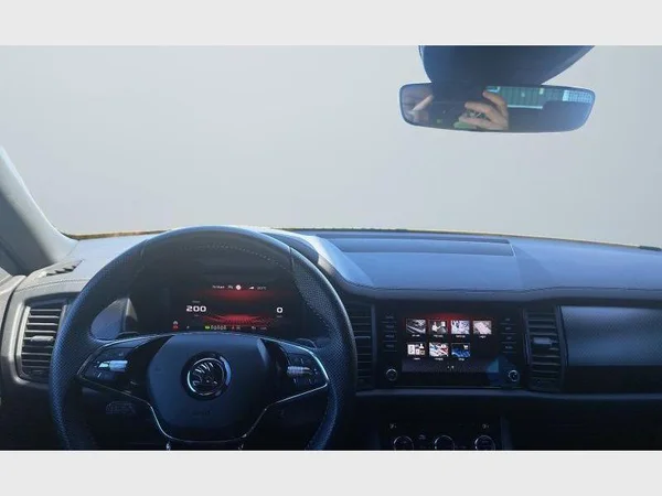 Skoda Kodiaq (2023) — foto 4 van 28