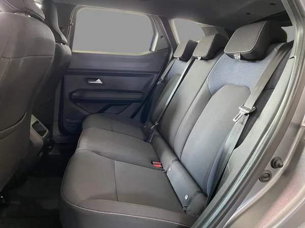 Dacia Duster (2024) — foto 6 van 22