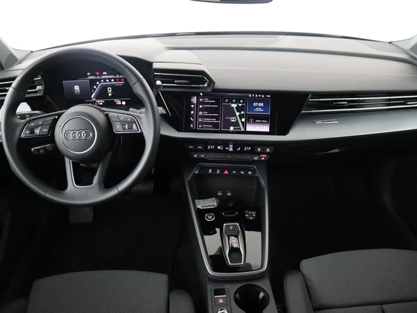AUDI A3 Sportback (2025) — foto 15 van 18