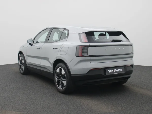 Volvo EX30 (2024) — foto 12 van 40