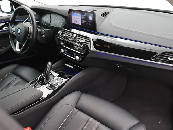 BMW 5 Reeks (2020) — foto 22 van 28