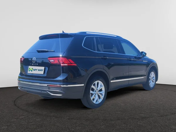 VOLKSWAGEN Tiguan Allspace (2023) — foto 9 van 13