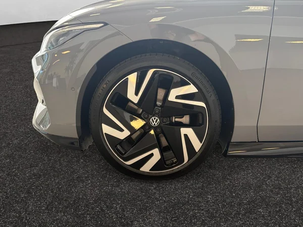 VOLKSWAGEN ID.7 (2026) — foto 17 van 24