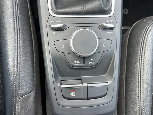 AUDI Q2 (2020) — foto 20 van 27