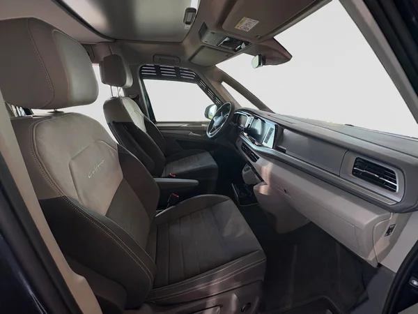 VOLKSWAGEN Multivan T7 Long (2025) — foto 16 van 23