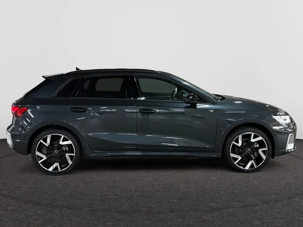 AUDI A3 Alltstreet (2026) — foto 18 van 23