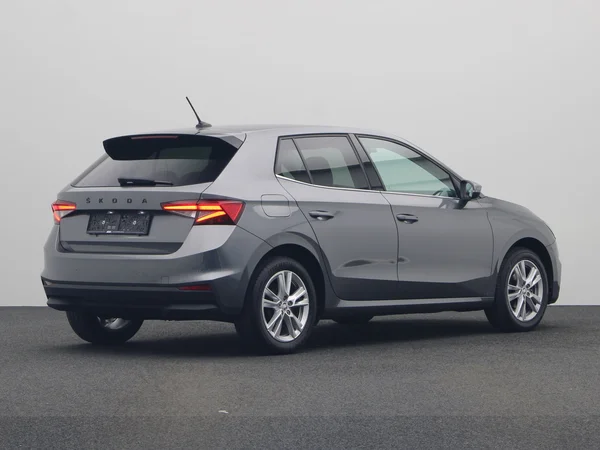 SKODA Fabia (2022) — foto 12 van 20