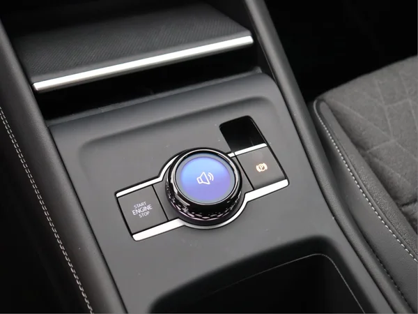 VOLKSWAGEN Tayron (2025) — foto 10 van 20