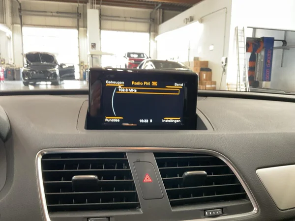 AUDI Q3 (2018) — foto 5 van 22