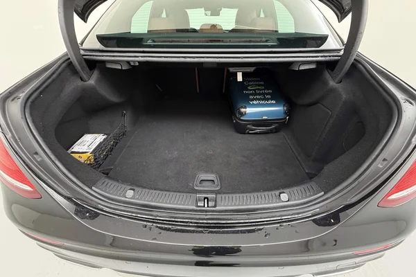 Mercedes-Benz E-Class (W213) (2019) — foto 5 van 34