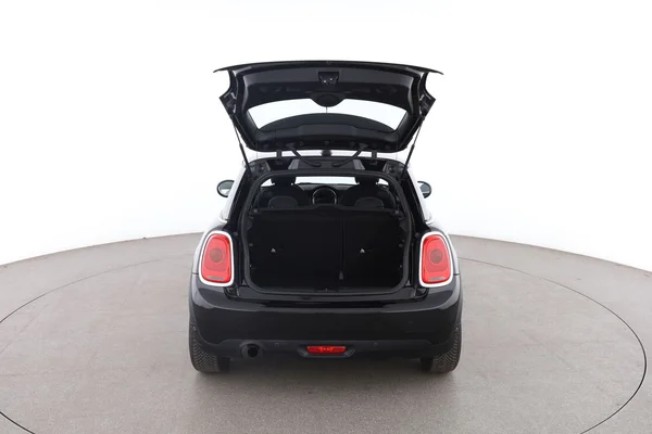 MINI Mini (2018) — foto 7 van 16