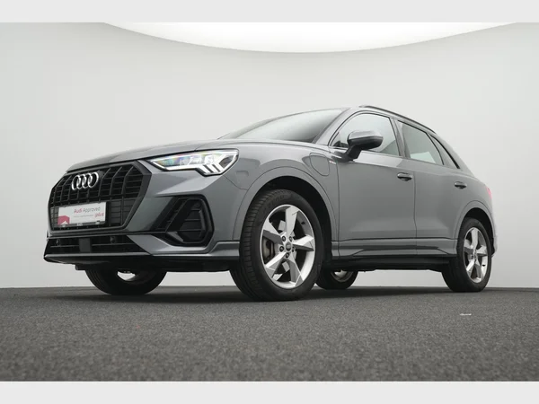 AUDI Q3 (2022) — foto 27 van 32