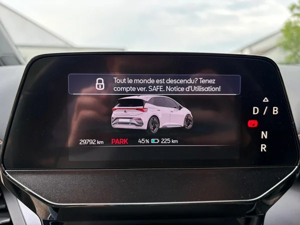 CUPRA Born (2024) — foto 4 van 23