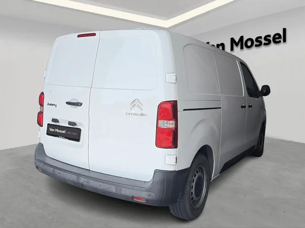 Citroën Jumpy (2020) — foto 11 van 16