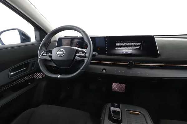 Nissan Ariya (2024) — foto 4 van 16