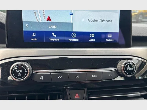 Ford Kuga (2022) — foto 15 van 26