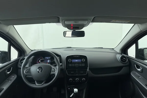 Renault Clio IV SW Phase II (2020) — foto 23 van 23
