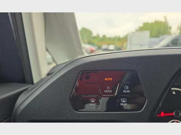Volkswagen Caddy (2022) — foto 18 van 28