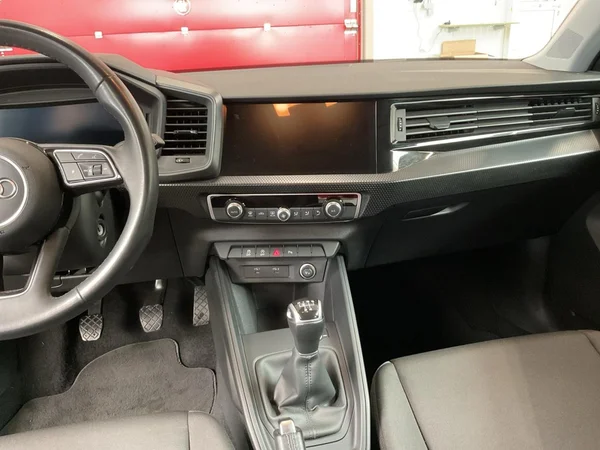 AUDI A1 Sportback (2023) — foto 3 van 24