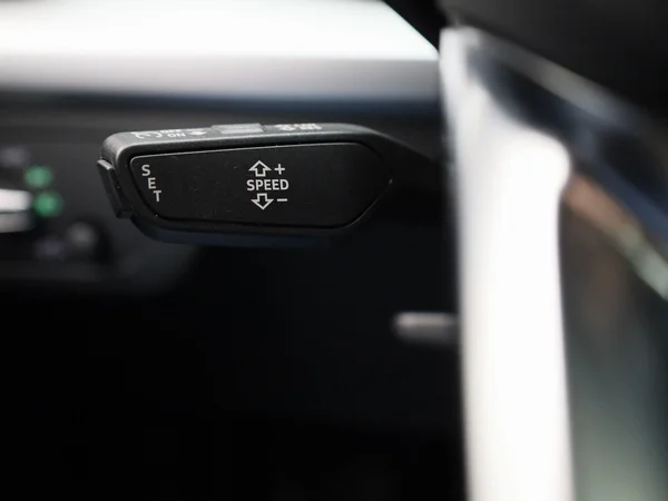 Audi Q5 (2023) — foto 14 van 44