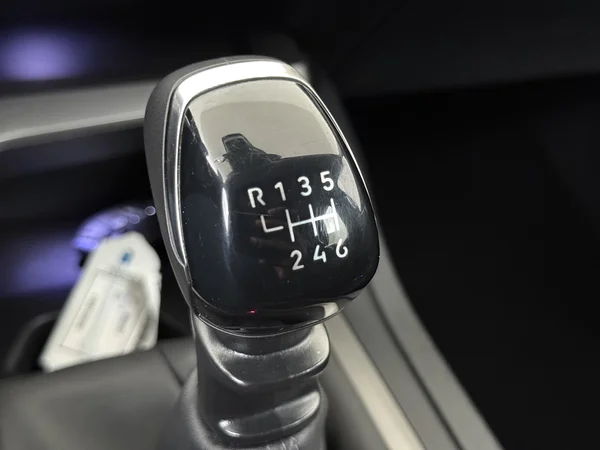 PEUGEOT 308 (2023) — foto 4 van 27