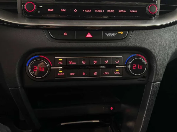 Kia Ceed SW (2023) — foto 7 van 17