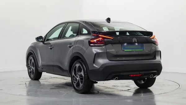 Citroen C4 (2024) — foto 23 van 86
