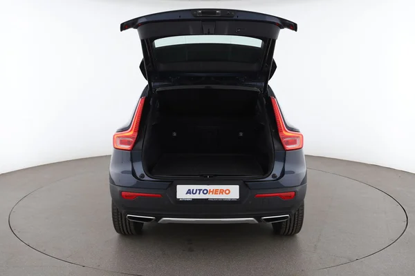 Volvo XC40 (2020) — foto 7 van 16