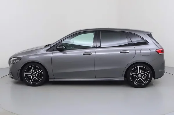 Mercedes-Benz B-Class (W247) (2019) — foto 12 van 33
