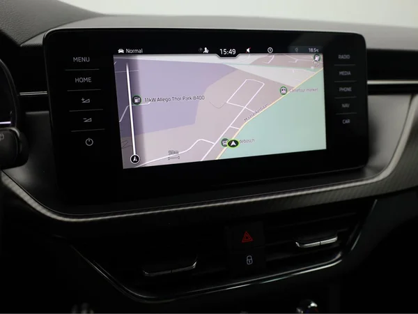 SKODA Kamiq (2022) — foto 11 van 22