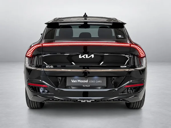 Kia EV6 (2023) — foto 22 van 26