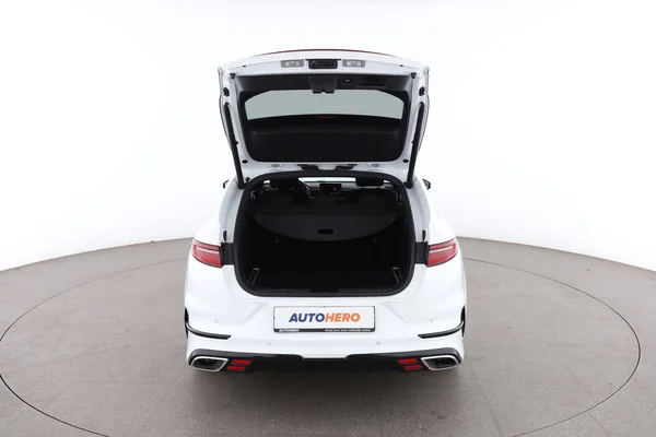 Kia pro_cee'd (2019) — foto 7 van 16