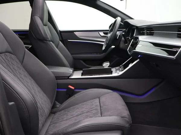 AUDI S7 Sportback (2022) — foto 2 van 32