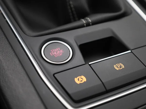 SEAT Leon (2023) — foto 15 van 38