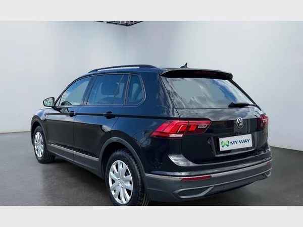 Volkswagen Tiguan (2022) — foto 27 van 30