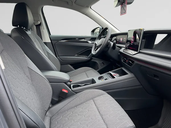 VOLKSWAGEN Tayron eHybrid (PHEV) (2025) — foto 3 van 24