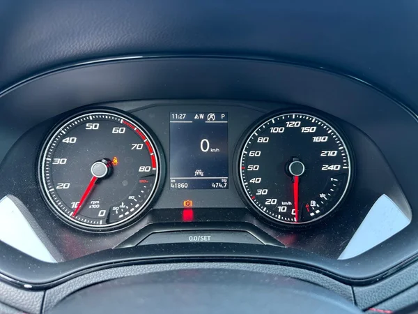 SEAT Arona (2021) — foto 6 van 24